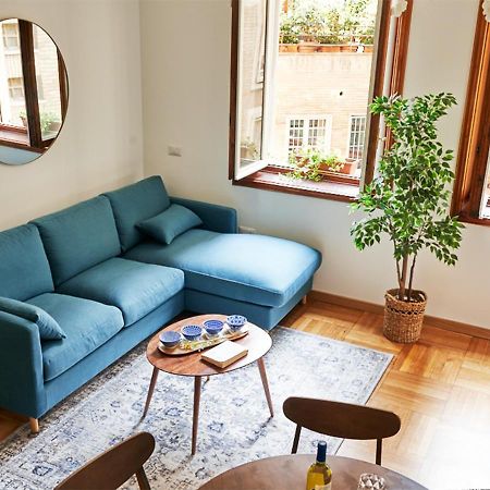 Cozy Duomo - Elegant & Quiet, 300M From Cathedral Lejlighed Milano Eksteriør billede